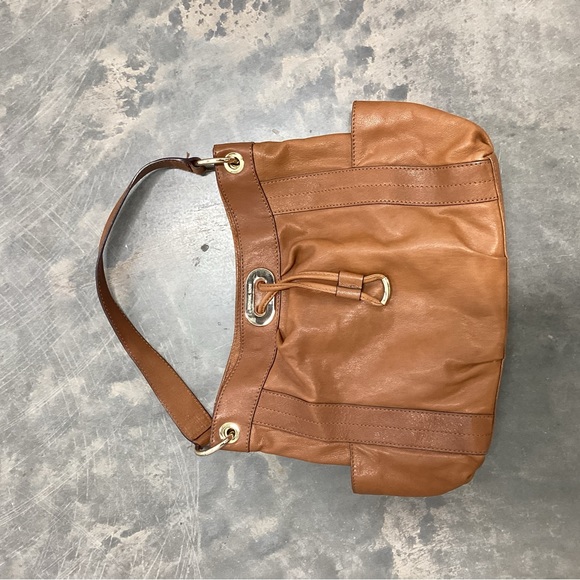 This is Michael kros - Picture 11 of 15